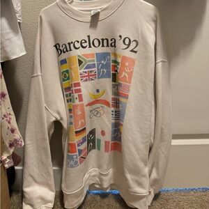 Abercrombie Barcelona '92 Graphic Sweatshirt